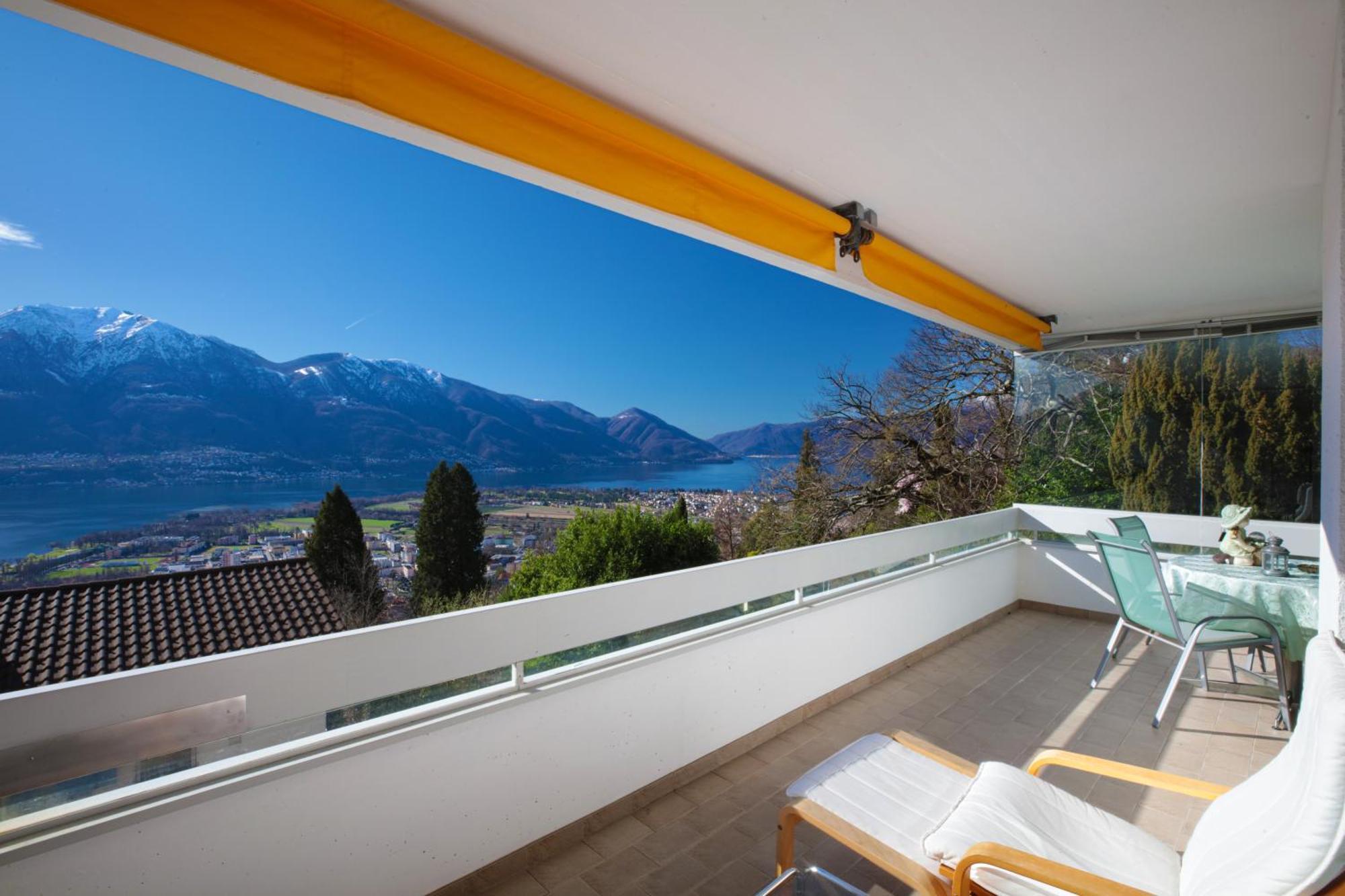 Vista Lago Casa Hulya Orselina Buitenkant foto